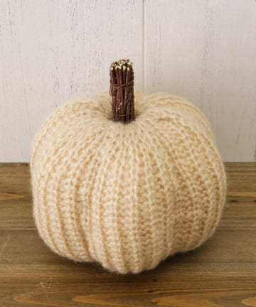 salut!(サリュ) 【HALLOWEEN】ニットのかぼちゃM(ベージュ)