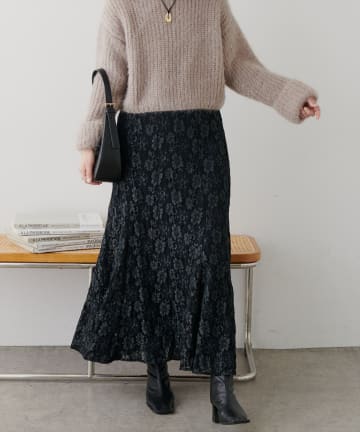 natural couture(ナチュラルクチュール) WEB限定/2022AWアイテム/osono 長さ変えれる配色レーススカート