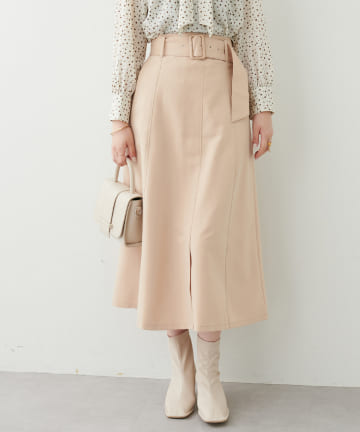 natural couture(ナチュラルクチュール) 2022AWアイテム/ベルト付きキレイめAラインスカート