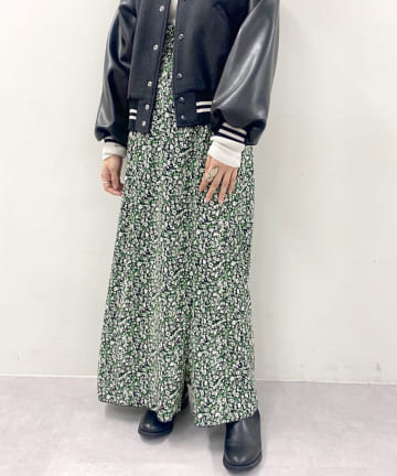 ギャザータイトプリントスカート