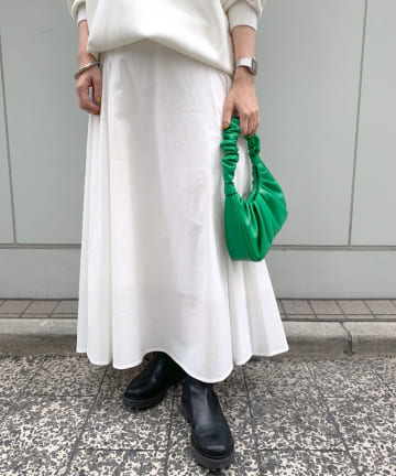 タックフレアロングスカート