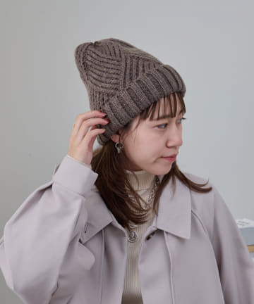 裏ボア付きリブ編みニット帽