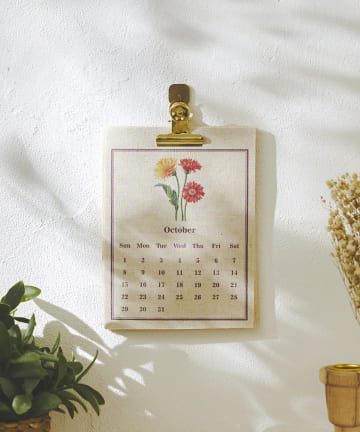 salut!(サリュ) ファブリックカレンダー