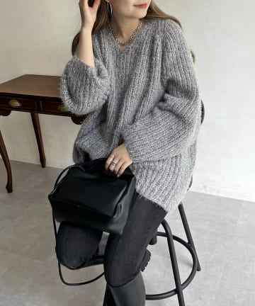 prose verse(プロズヴェール) Vネックフェザーニット