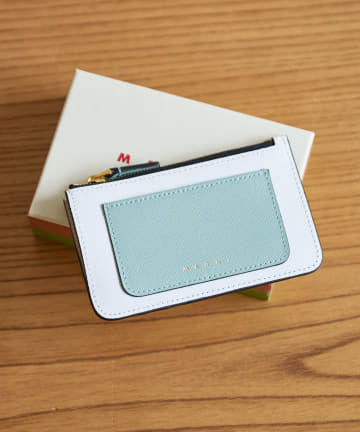 【MARNI】カードホルダー