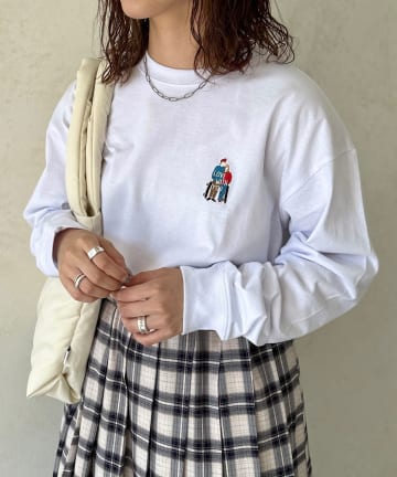 胸1ポイント刺繍ロンT