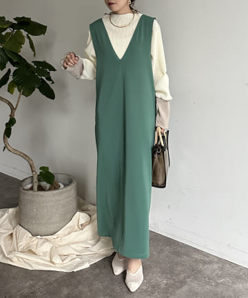 Thevon.(ゼヴォン) 【前後2WAY】リップルVネックZIPジャンスカ