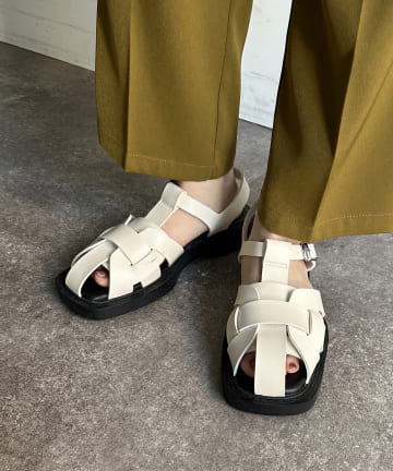 グルカサンダル