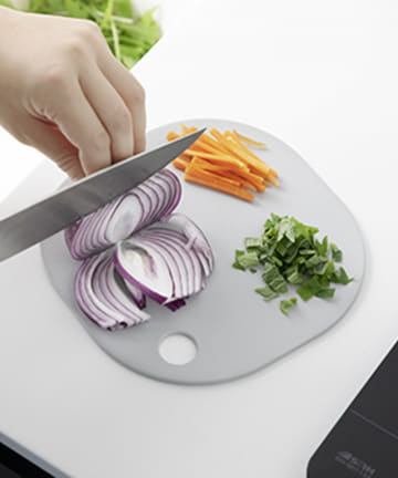 salut!(サリュ) カッティングボード