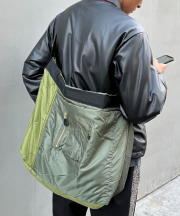 【THRIFTY LOOK】large MA1 shoulder bag