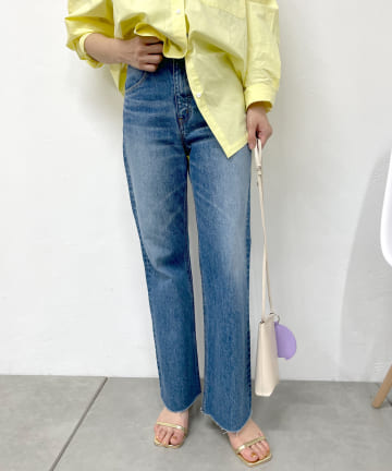 カットオフストレートデニムパンツ