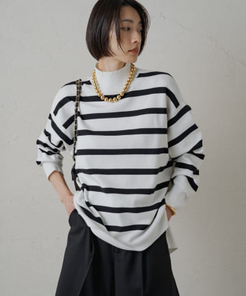 ハイネックボーダーニット