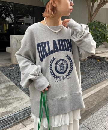 CIAOPANIC(チャオパニック) ビッグカレッジロゴスウェット