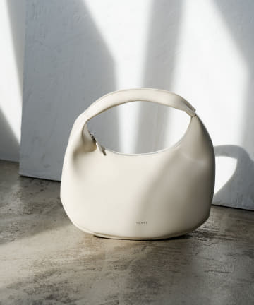 【YAHKI/ヤーキ】ムーンBAG