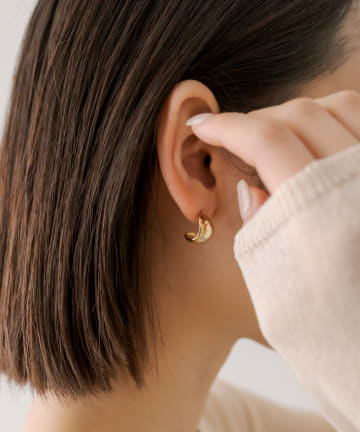 [Eau]round (pierce)