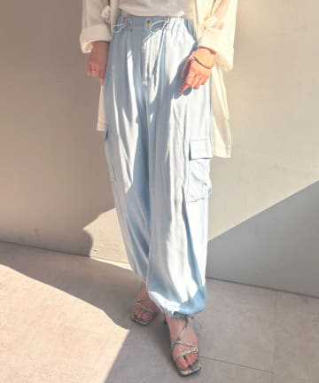 Jena　espace merveilleux(ジェナ　エスパスメルヴェイユ) 【トレンドアイテム】パラシュートルーズパンツ