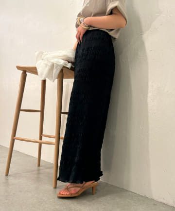 Jena　espace merveilleux(ジェナ　エスパスメルヴェイユ) 【コーディネートの幅が広がる】シャーリングタイトスカート