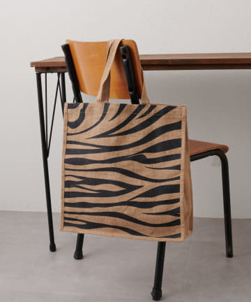 Jena　espace merveilleux(ジェナ　エスパスメルヴェイユ) ゼブラジュートバッグ