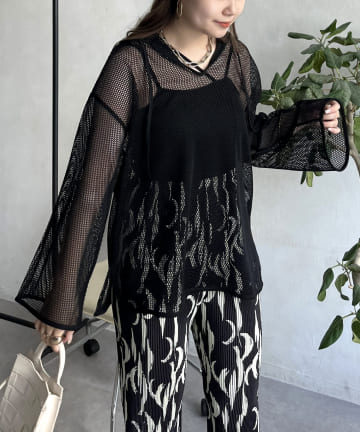 prose verse(プロズヴェール) フレアスリーブメッシュパーカー