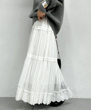 ティアードレーススカート