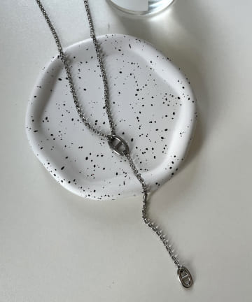 prose verse(プロズヴェール) 〈サージカルステンレス〉Y字チェーンネックレス