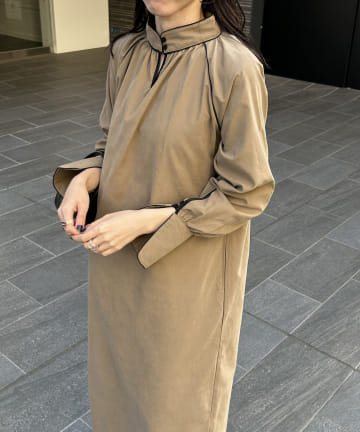 OUTLET(アウトレット) 【CAPRICIEUX LE'MAGE】スタンドネックパイピングワンピース