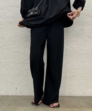 バイヤスイージーワイドパンツ