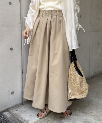 Thevon.(ゼヴォン) ウエストタックボリュームタフタスカート