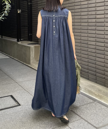 スタンドカラーノースリデニムワンピース
