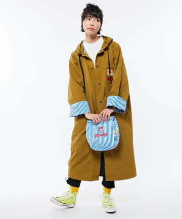 ear PAPILLONNER(イア パピヨネ) 【Wendy's(ウェンディーズ)×ear】収納バッグ付きレインコート