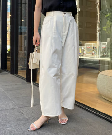 DOUDOU(ドゥドゥ) 【WEB限定】ステッチカーブパンツ