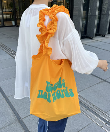 フリルナイロントートバッグ