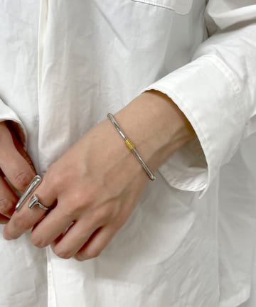 【WEB限定】メタルゴールドポイントバングル