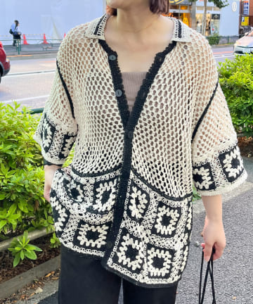 【ユニセックス】コードレース刺繍シャツ