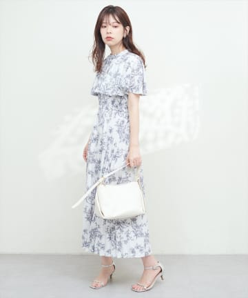 natural couture(ナチュラルクチュール) サイドプリーツケープ風ワンピース