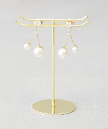 パールワイヤーピアス