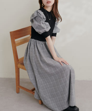 natural couture(ナチュラルクチュール) WEB限定 / 袖コンシャスドッキング6分袖ワンピース