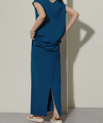 LARUTA(ラルータ) 14G 強撚シンプルIラインニットスカート