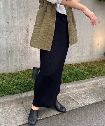 ワッフル編みタイトニットスカート