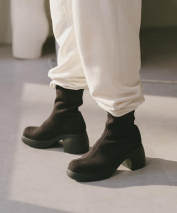 Pasterip(パセリ) CAMPER THELMA BOOTS