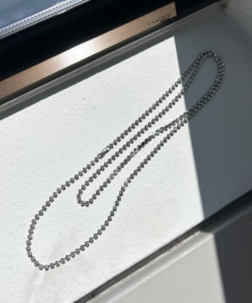 ビジューロングネックレス