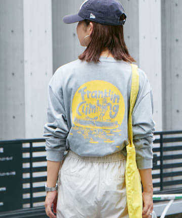 CIAOPANIC TYPY(チャオパニックティピー) Franklin Climbing カヌー＆フィッシングバックプリントロンTee