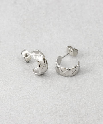 メタルミニフープピアス