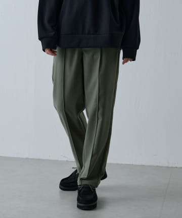 ウールライクピンタックストレートパンツ