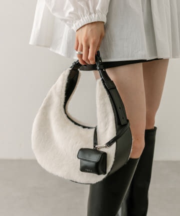 loti ファーサークルBAG