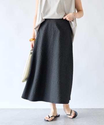 un dix cors(アンディコール) 《腰回りすっきり見え◎》フラワーふくれジャガードスカート