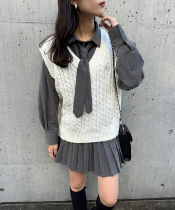 one after another NICE CLAUP(ワンアフターアナザー ナイスクラップ) ケーブルニットベスト