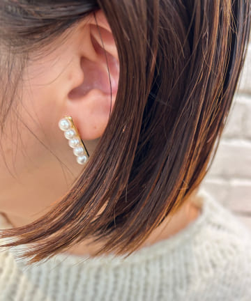 【WEB限定】パールラインピアス