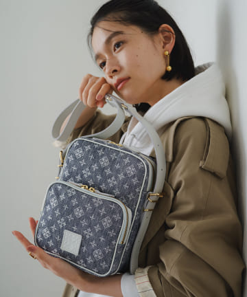 russet(ラシット) 【早割10%OFF/デニムプリント】スクエアショルダーバッグ