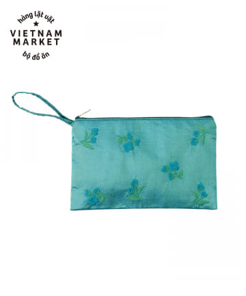 3COINS(スリーコインズ) 刺繍サテンレクタングルポーチ：大／ベトナム